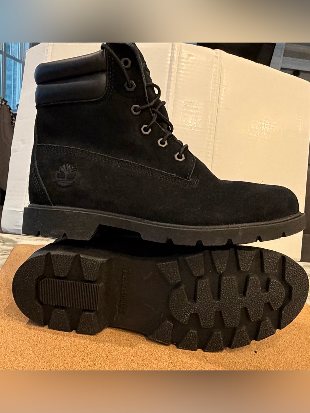 Timberland women’s Black Nubuck Lace-Up Work Boot